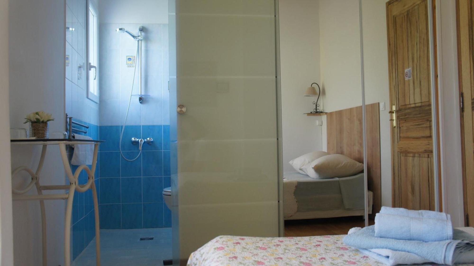 Chambre D'Hotes Ananda Sisteron Room photo